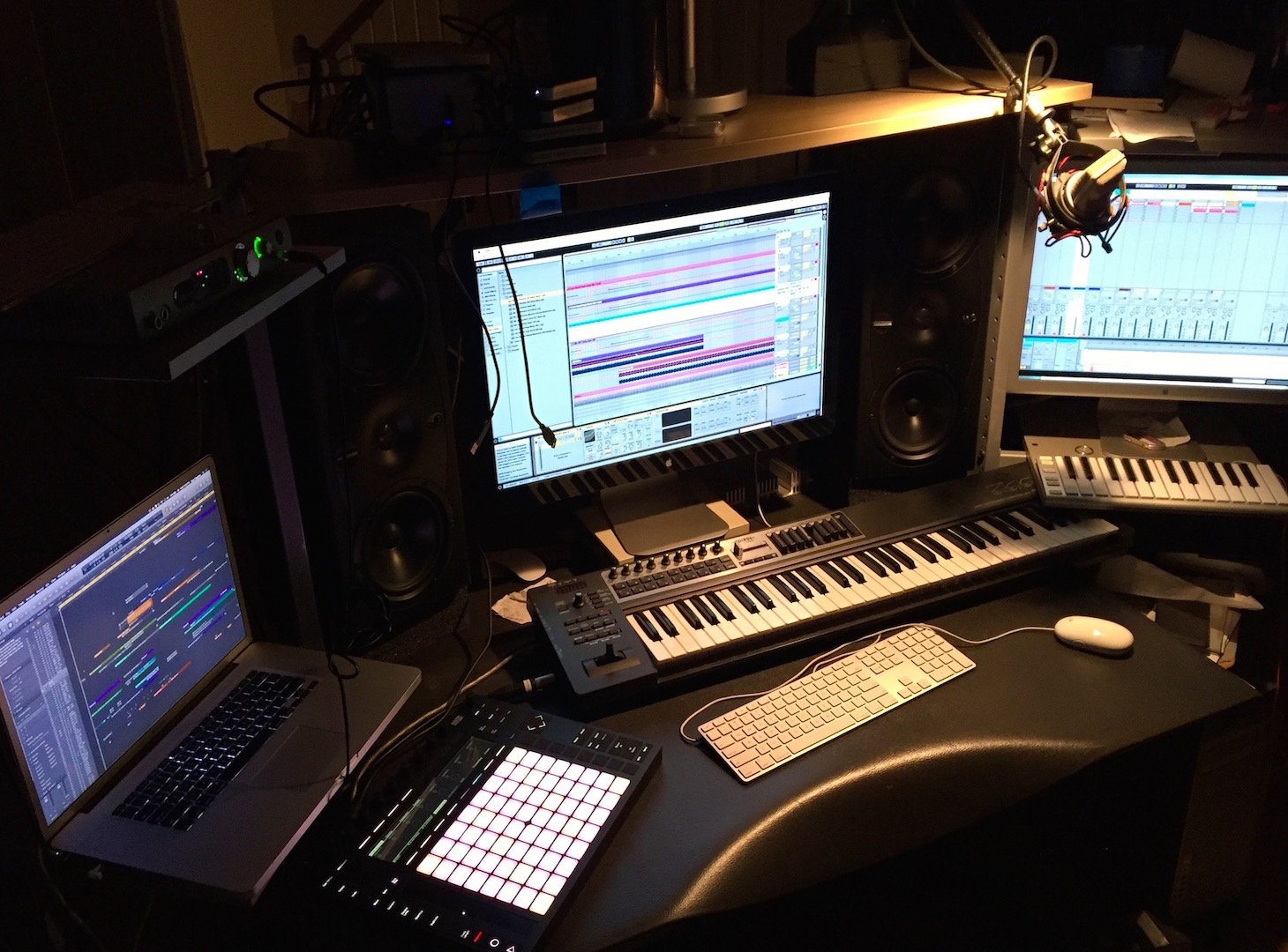 Horizon%20Watcher%20Studio%20_3892